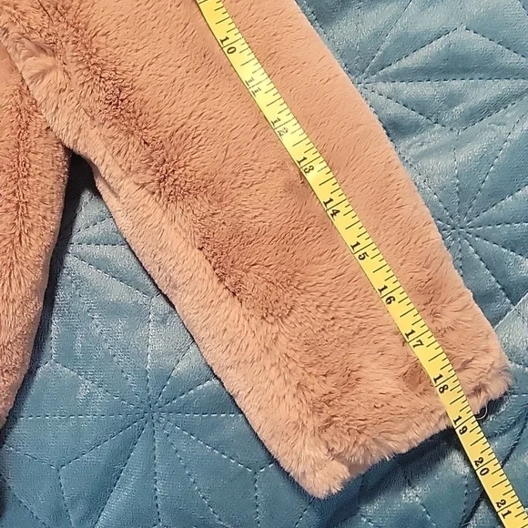 Zara-KIDS-Pink Faux Fur Hooded Coat-Size 9 - Picture 15 of 15
